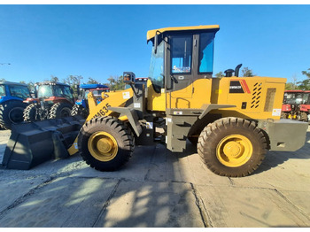 : фото в шапке страницы