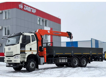 Новый Грузовик бортовой/ Платформа, Автоманипулятор FAW J6P: фото 3