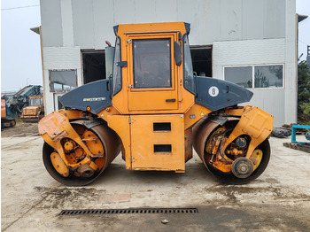 Дорожный каток Bomag BW174AD: фото 5