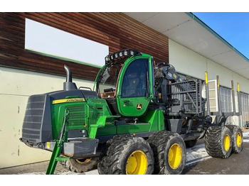 Форвардер John Deere 1210E / 1210G: фото 3 Форвардер John Deere 1210E / 1210G: фото 3