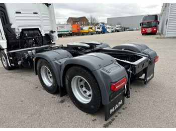 Новый Тягач MAN TGX: фото 3