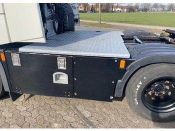 Тягач Volvo FH: фото 5