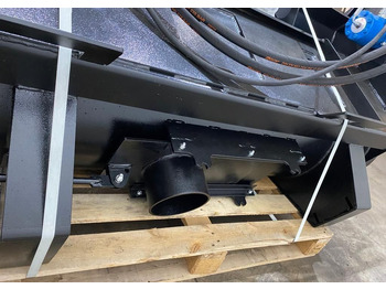 Новый Ковш для Мини-погрузчиков с бортовым поворотом Ковш бетоносмеситель на мини погрузчик: фото 5 Новый Ковш для Мини-погрузчиков с бортовым поворотом Ковш бетоносмеситель на мини погрузчик: фото 5