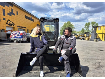 : фото в шапке страницы