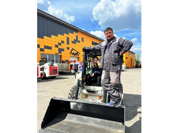 Новый Мини-погрузчик с бортовым поворотом Lonking CDM308: фото 4