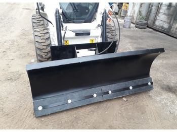 Новый Отвал для Мини-погрузчиков с бортовым поворотом Отвал поворотный на мини-погрузчик: фото 4 Новый Отвал для Мини-погрузчиков с бортовым поворотом Отвал поворотный на мини-погрузчик: фото 4