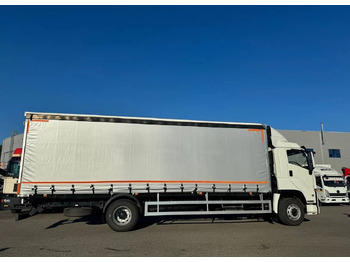 Тентованный грузовик ISUZU