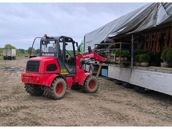 Новый Компактный фронтальный погрузчик Polar Badger WL50A: фото 2 Новый Компактный фронтальный погрузчик Polar Badger WL50A: фото 2