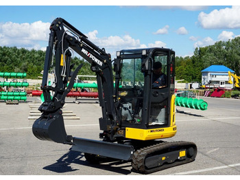 : фото в шапке страницы