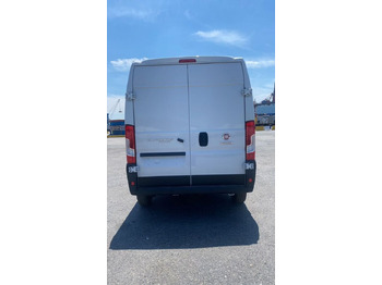 Новый Цельнометаллический фургон FIAT Ducato: фото 4 Новый Цельнометаллический фургон FIAT Ducato: фото 4