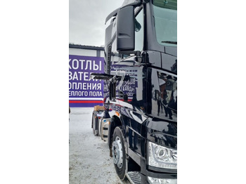 Тягач FAW J7