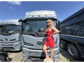 Тягач SHACMAN X6000