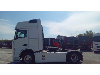 Новый Тягач Shacman X6000: фото 3 Новый Тягач Shacman X6000: фото 3