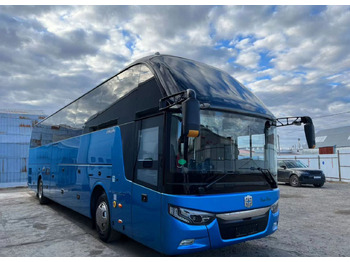 Туристический автобус