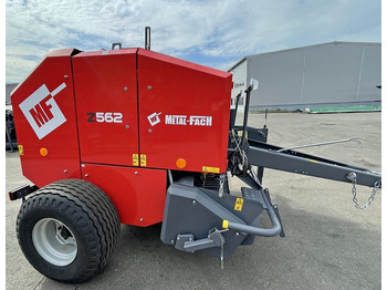 Пресс-подборщик рулонный METAL-FACH