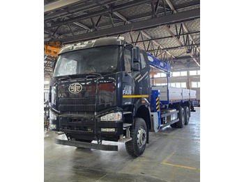 Новый Грузовик бортовой/ Платформа, Автоманипулятор FAW J6P: фото 5
