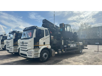 : фото в шапке страницы