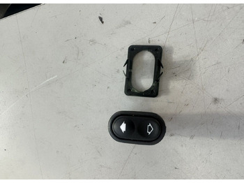 : фото в шапке страницы