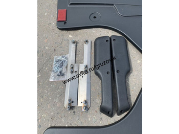 Новый Дверь и запчасти для Грузовиков Автотехнология Обшивка двери евро (длинная ручка, к-т, 2шт): фото 2 Новый Дверь и запчасти для Грузовиков Автотехнология Обшивка двери евро (длинная ручка, к-т, 2шт): фото 2