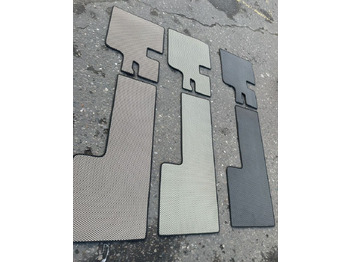 : фото в шапке страницы