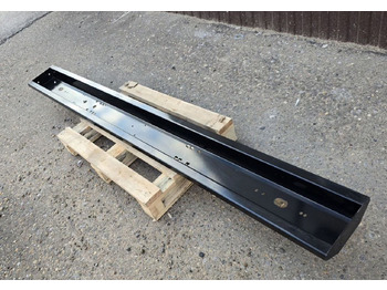 Новый Бампер для Грузовиков KAMAZ Буфер задний камаз евро широкий с фонарями: фото 4 Новый Бампер для Грузовиков KAMAZ Буфер задний камаз евро широкий с фонарями: фото 4