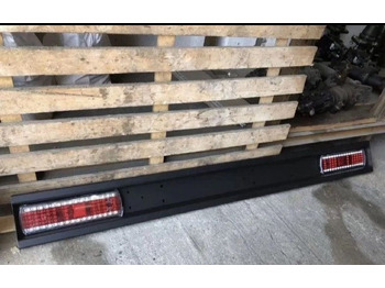 : фото в шапке страницы