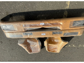 Новый Бампер для Грузовиков KAMAZ Комплект бампер + щиток камаз 6520: фото 3