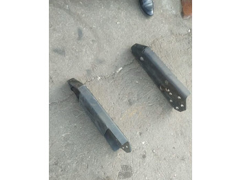 Новый Бампер для Грузовиков KAMAZ Кронштейн бампера камаз задний левый+правый камаз: фото 2