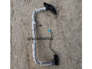 Новый Зеркало заднего вида для Грузовиков KAMAZ Кронштейн зеркала (дуга) правый (на 5490) камаз: фото 2 Новый Зеркало заднего вида для Грузовиков KAMAZ Кронштейн зеркала (дуга) правый (на 5490) камаз: фото 2