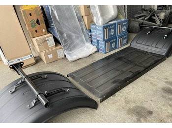 Новый Крыло для Грузовиков KAMAZ Крылья на миксер,тягач,самосвал с железным центром: фото 3 Новый Крыло для Грузовиков KAMAZ Крылья на миксер,тягач,самосвал с железным центром: фото 3