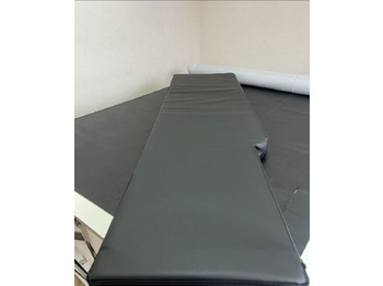 : фото в шапке страницы