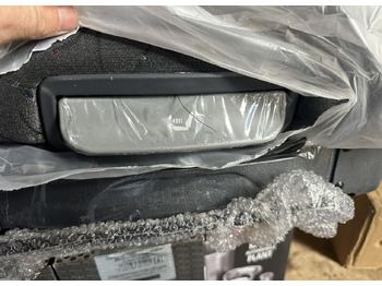 Новый Сиденье для Грузовиков KAMAZ Сиденье камаз левое (на пневмо-подвеске) риат: фото 4 Новый Сиденье для Грузовиков KAMAZ Сиденье камаз левое (на пневмо-подвеске) риат: фото 4