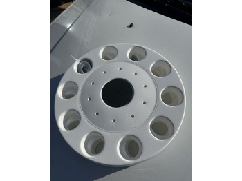 Новый Колесный диск для Грузовиков Колпак колеса камаз, урал, нефаз (цена за 2.шт): фото 2 Новый Колесный диск для Грузовиков Колпак колеса камаз, урал, нефаз (цена за 2.шт): фото 2