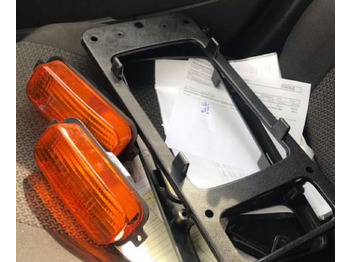 : фото в шапке страницы