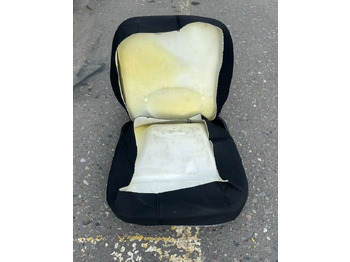 Новый Сиденье для Грузовиков Риат Подушка водительского сиденья в чехле камаз 5320: фото 2 Новый Сиденье для Грузовиков Риат Подушка водительского сиденья в чехле камаз 5320: фото 2