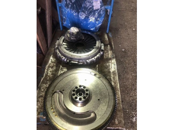 : фото в шапке страницы