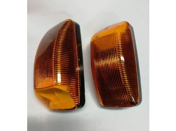 Новый Свет/ Освещение для Грузовиков ТехАвтоСвет Фонарь габаритный 5490 желтый 24V LED 2.шт: фото 4 Новый Свет/ Освещение для Грузовиков ТехАвтоСвет Фонарь габаритный 5490 желтый 24V LED 2.шт: фото 4