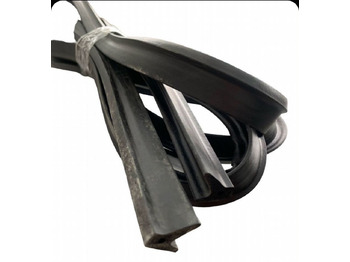 Новый Дверь и запчасти для Грузовиков Уплотнитель двери камаз (губчатый,неармир 4 м): фото 4