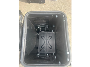 Новый Универсальная запчасть для Грузовиков Ящик инструментальный пластик камаз В сборе: фото 4