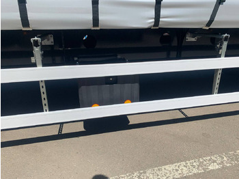 Новый Тентованный полуприцеп Hastrailer Hasliner: фото 3