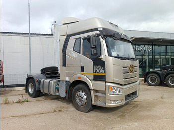 Новый Тягач FAW J6 CA4180: фото 5