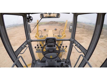 Грейдер SEM 922AWD: фото 2