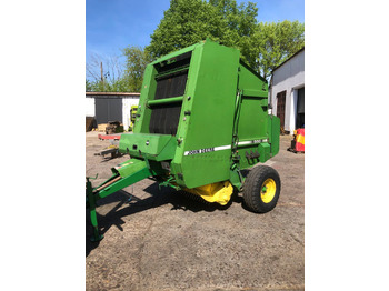 Пресс-подборщик рулонный JOHN DEERE