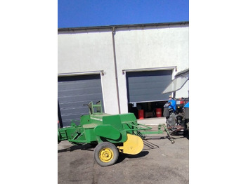 Пресс-подборщик тюковый John Deere 342: фото 2