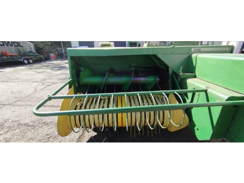 Пресс-подборщик тюковый JOHN DEERE