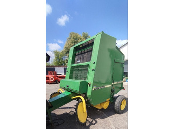 Пресс-подборщик рулонный JOHN DEERE