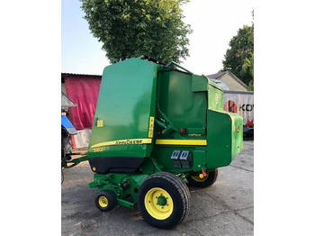 Пресс-подборщик рулонный JOHN DEERE