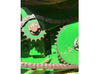 Пресс-подборщик рулонный John Deere 590: фото 4