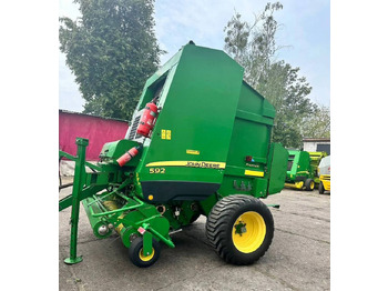Пресс-подборщик рулонный John Deere 592: фото 2