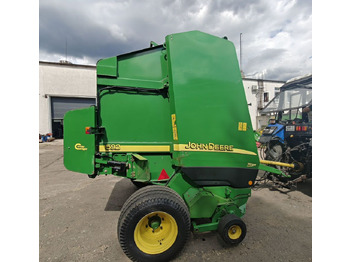 Пресс-подборщик рулонный John Deere 592: фото 3
